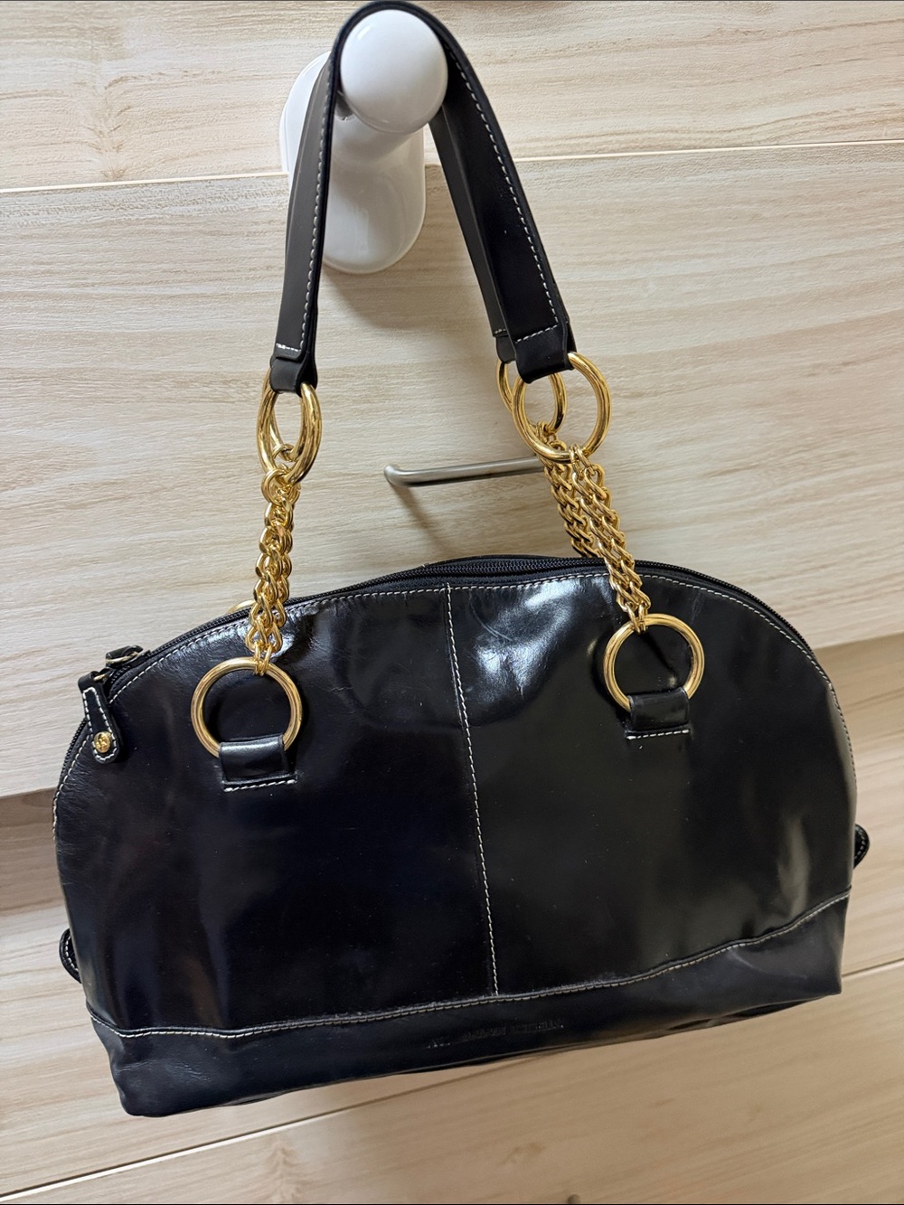 Anne Klein Black Leather Dome Satchel Shoulder Bag with Gold Chain Accents #013
